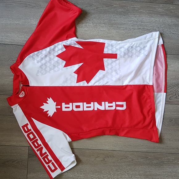 SUGOI Tops - M Sugoi Canada Cycling Jersey